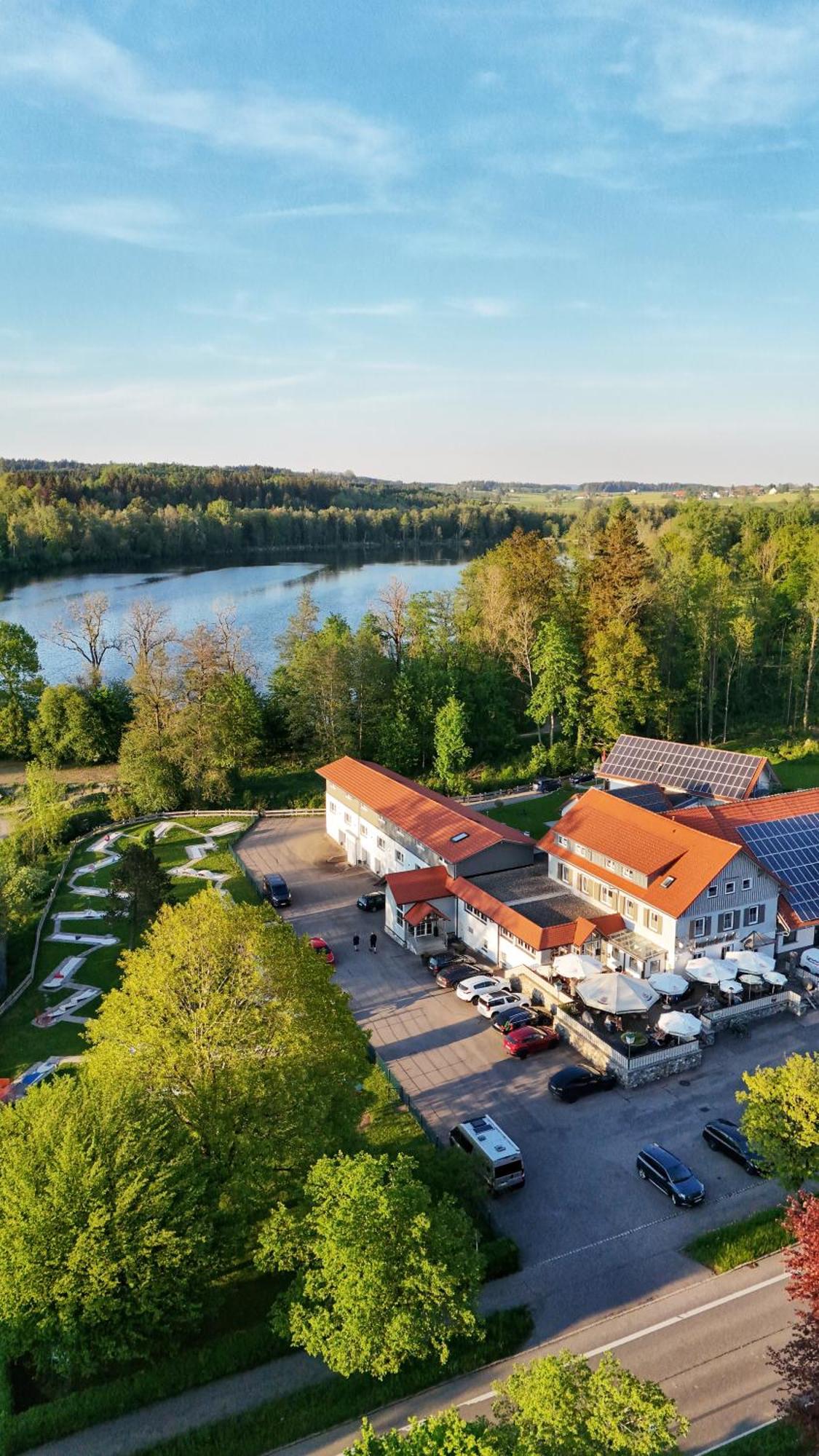 Traditions-Gasthaus Bayrischer Hof Leutkirch im Allgäu Eksteriør billede