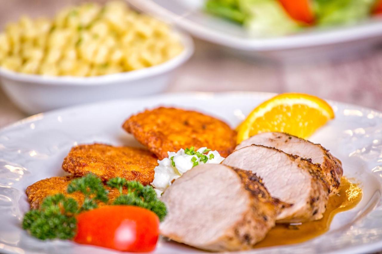 Traditions-Gasthaus Bayrischer Hof Leutkirch im Allgäu Eksteriør billede