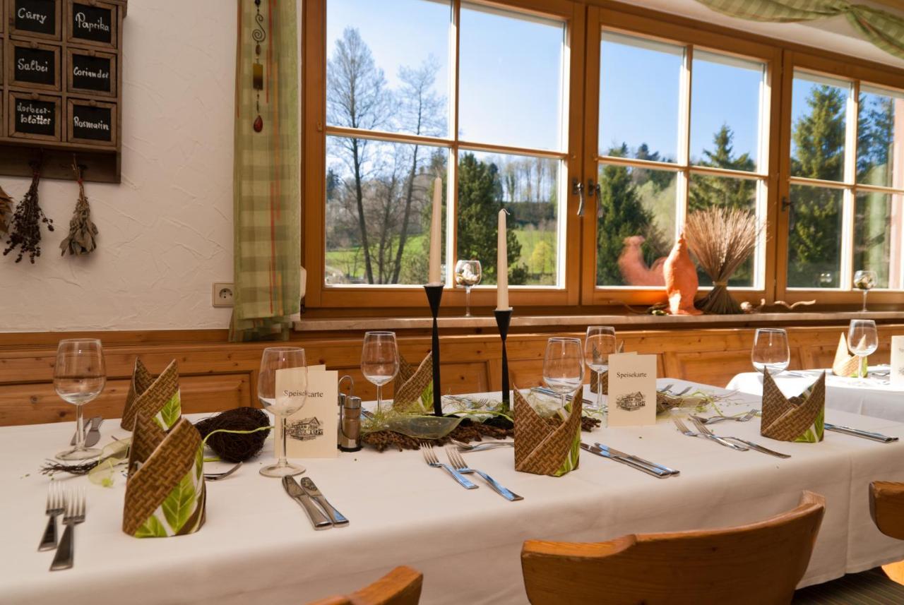 Traditions-Gasthaus Bayrischer Hof Leutkirch im Allgäu Eksteriør billede